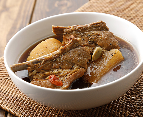 マレーシアの肉骨茶（バクテー）